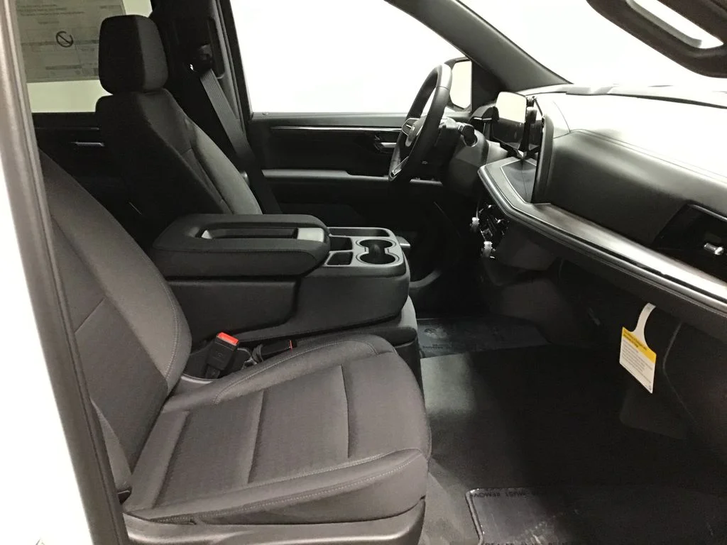 2026 Chevrolet Tahoe LS - Photo 8