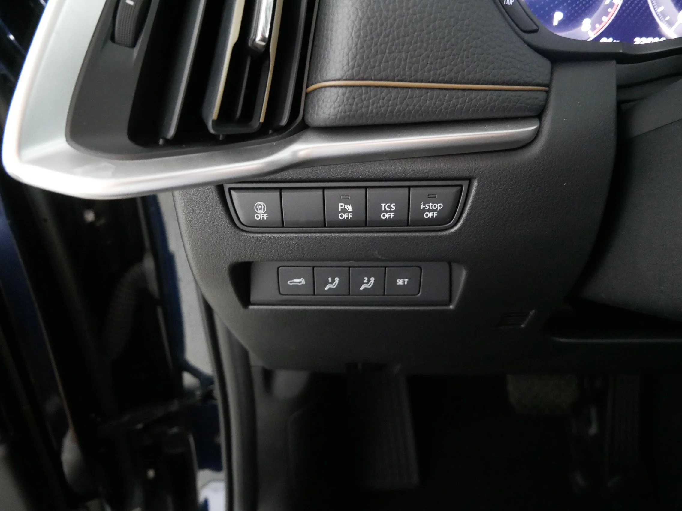 Used 2025 Deep Crystal Blue Mica Mazda Premium Sport image 26