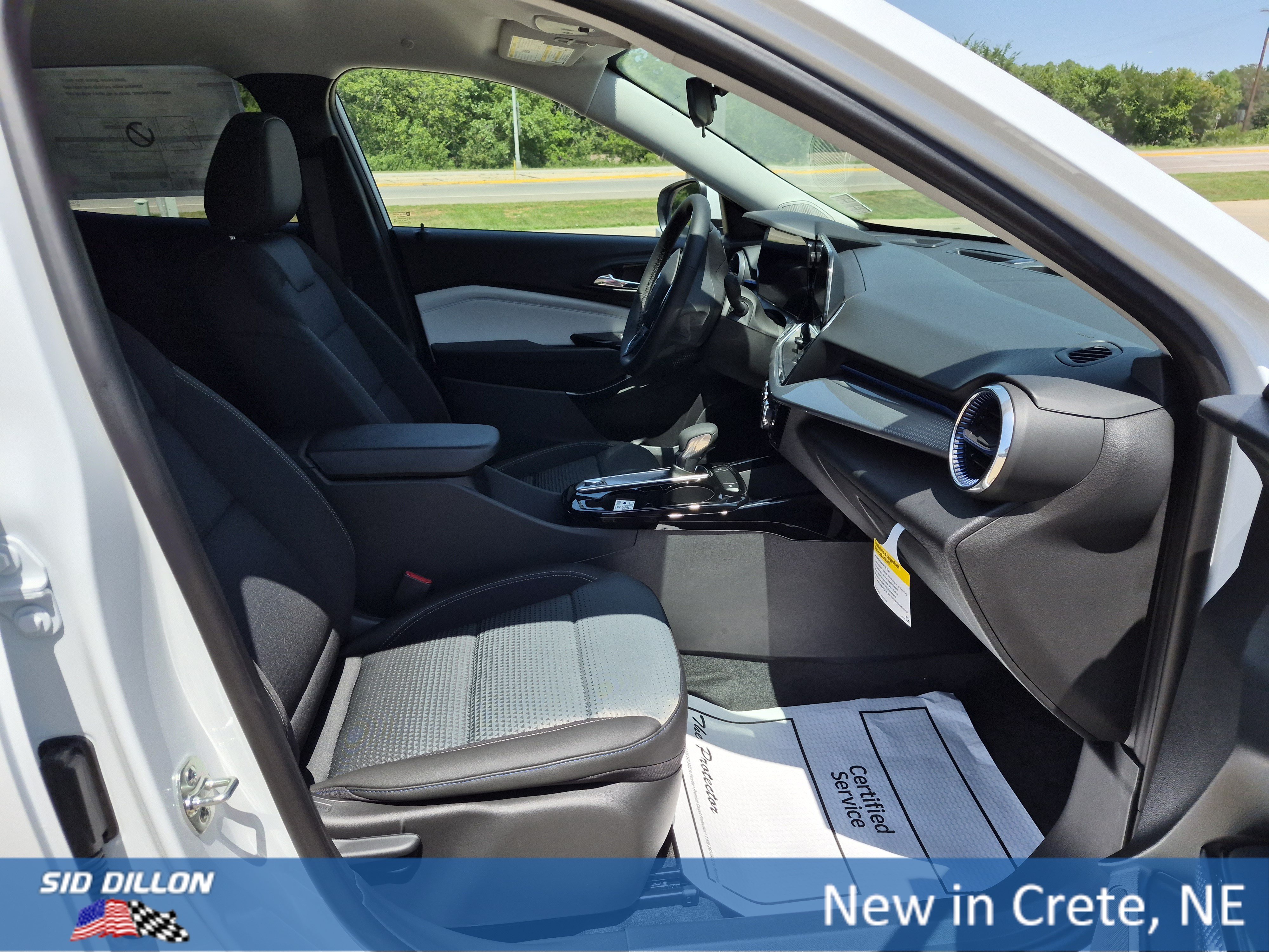 2026 Chevrolet Trax LT - Photo 12