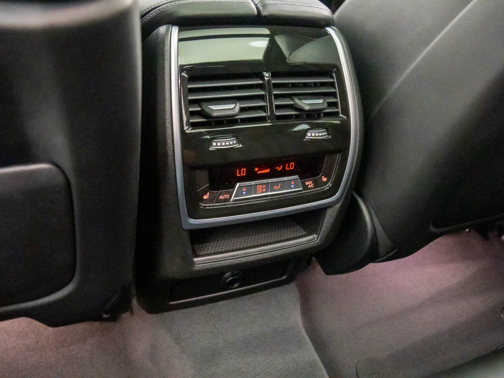 2026 BMW X6 M X6 M - Photo 22