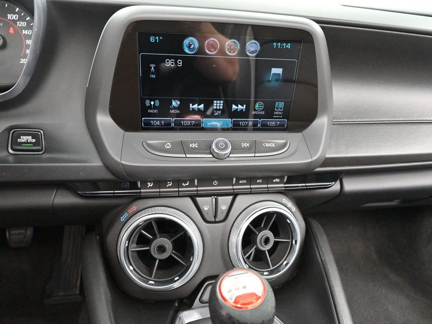 Used 2018 Black Chevrolet 1SS image 19