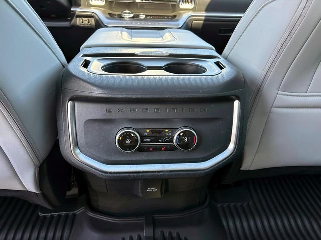 Used 2025 White Ford Platinum image 13