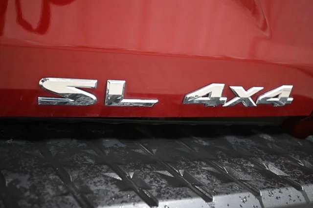 Used 2021 Red Nissan SL image 19