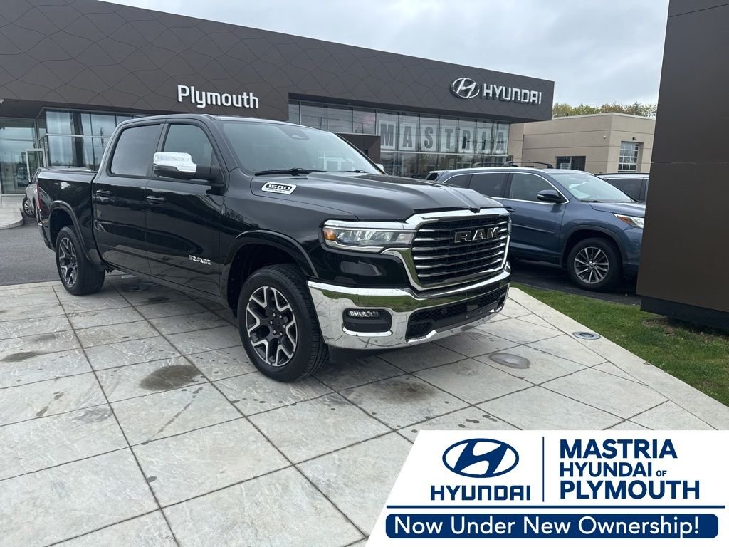 2026 RAM 1500 Laramie 4x4 Crew Cab 5'7's photo