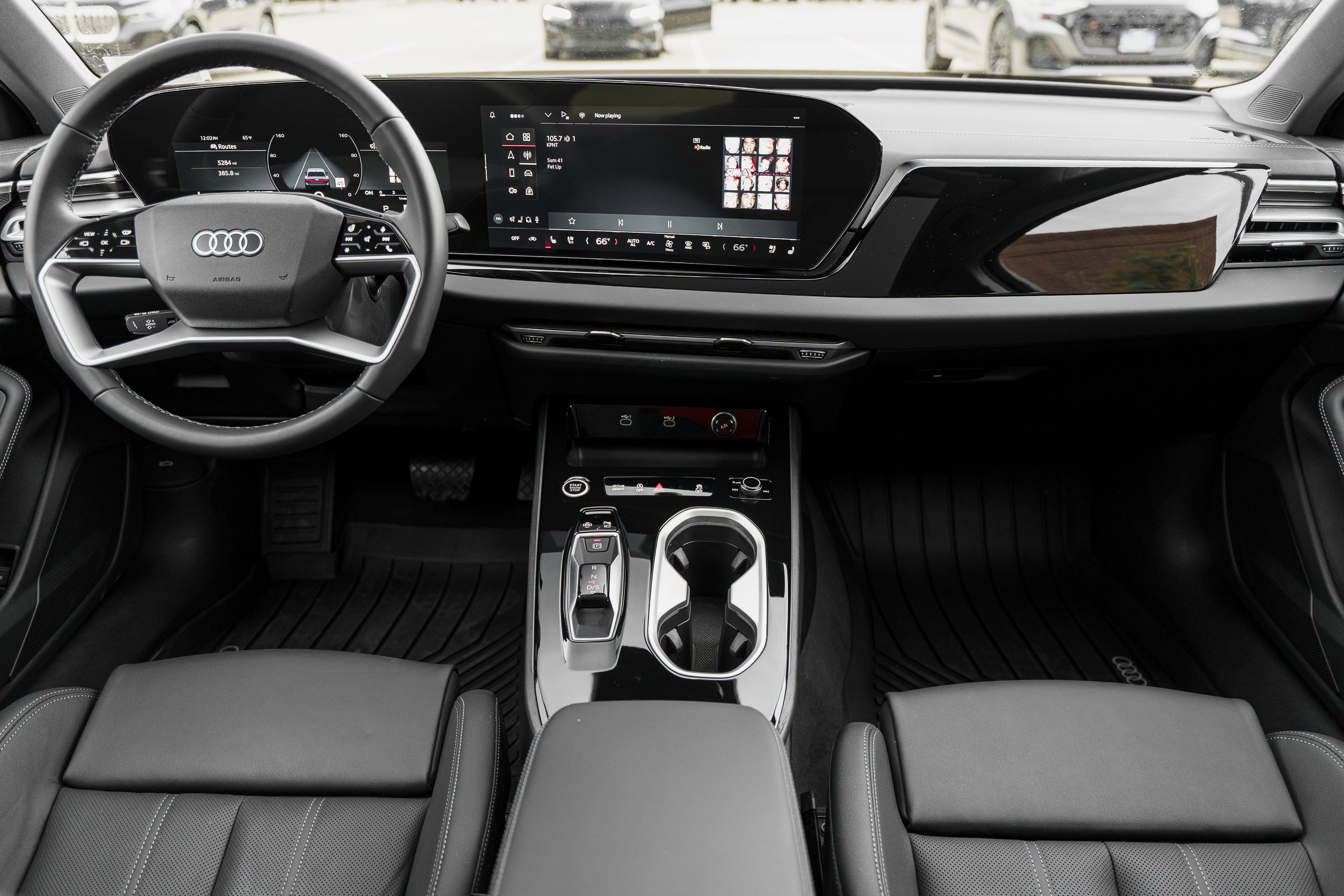 Certified Used 2026 Daytona Gray Pearl Effect Audi Premium Plus image 8
