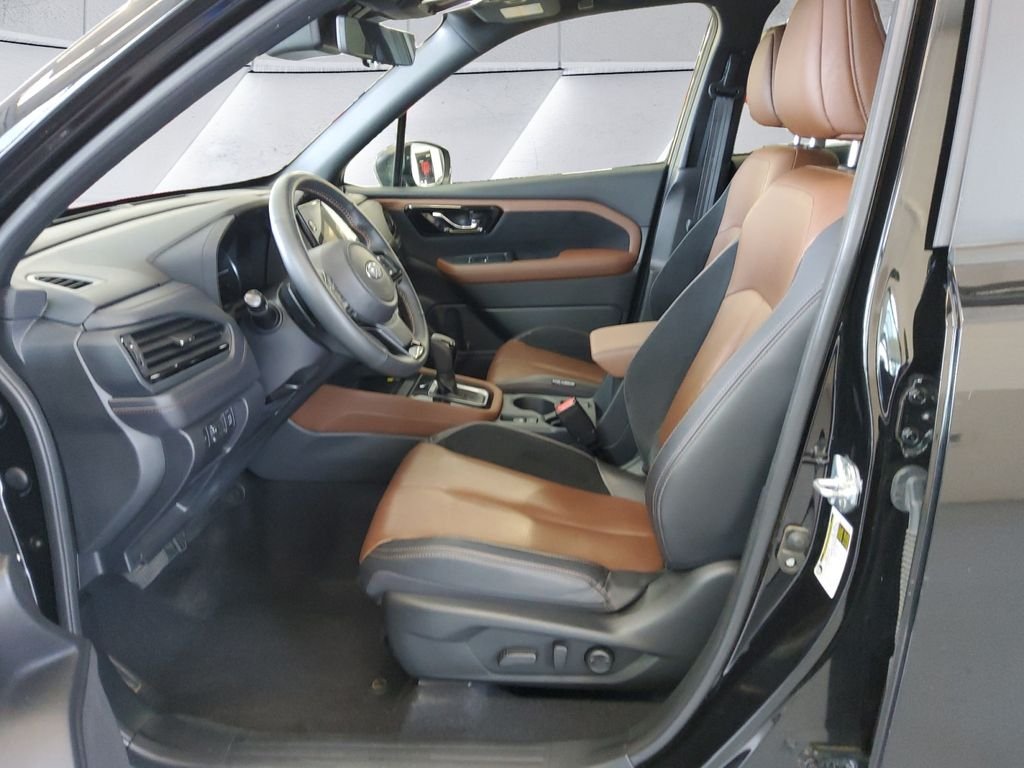 Used 2025 Black Subaru Touring image 7