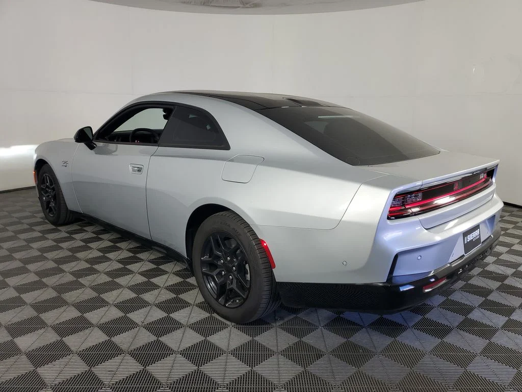 2025 Dodge Charger Daytona R/T - Photo 6