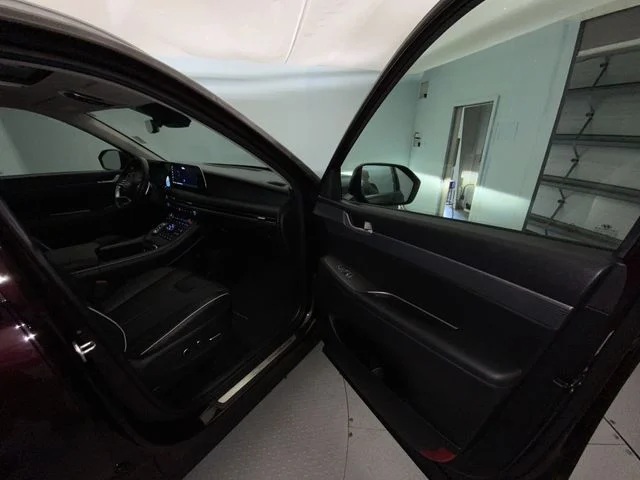 Used 2023 Red Hyundai Limited image 26