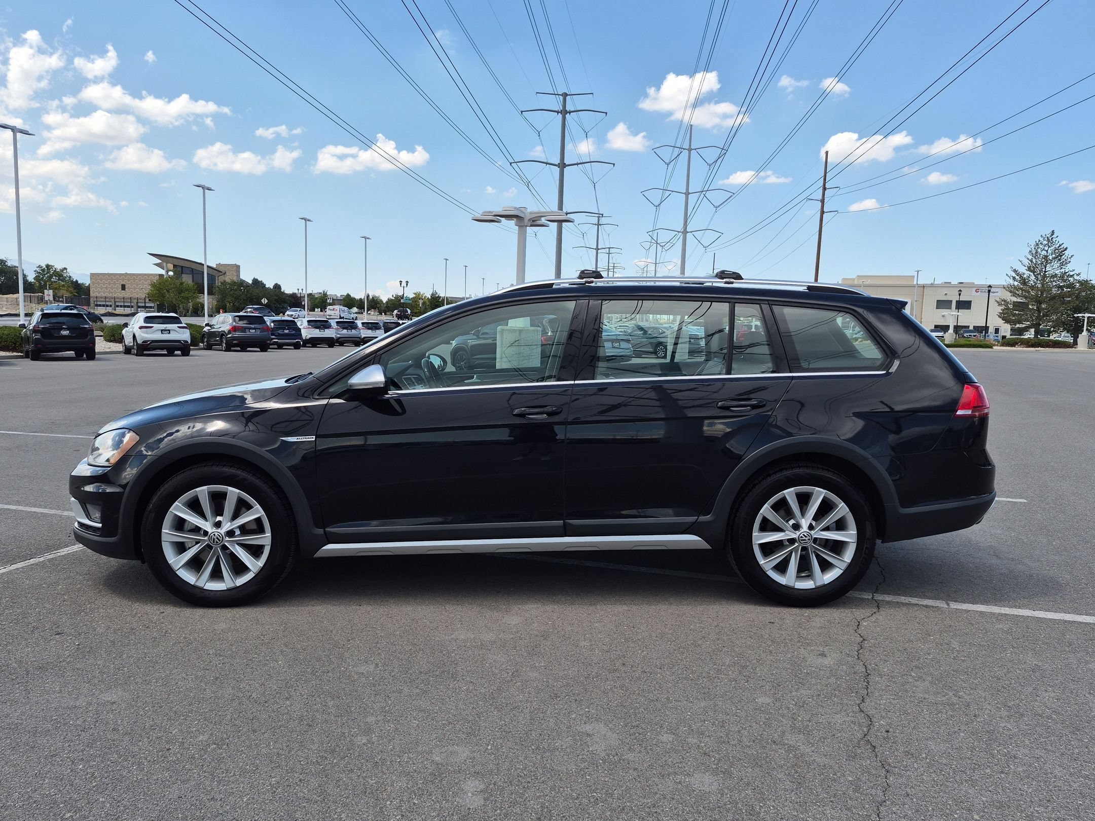 Used 2017 Deep Black Volkswagen S image 7