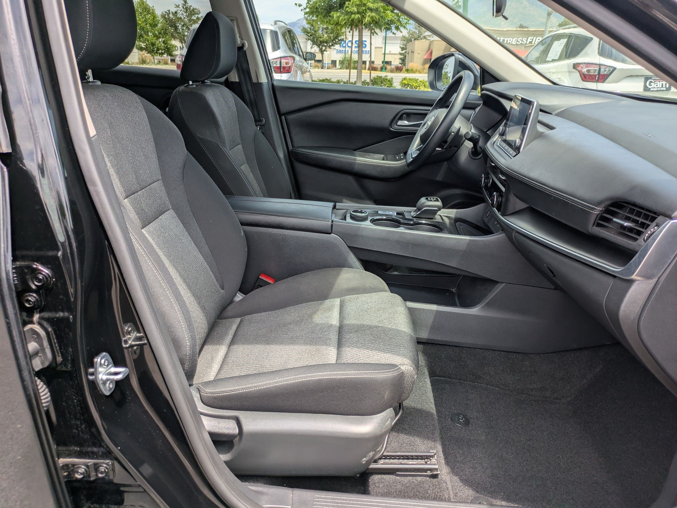 Used 2024 Super Black Nissan SV image 29
