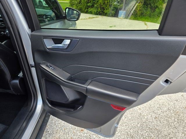 Used 2023 Silver Metallic Ford ST-Line image 11