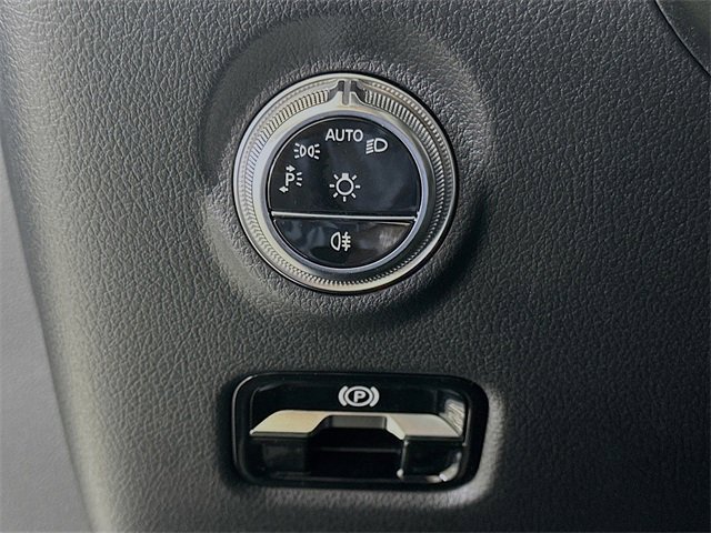 2026 Mercedes-Benz C-Class Sedan AMG C43 - Photo 41