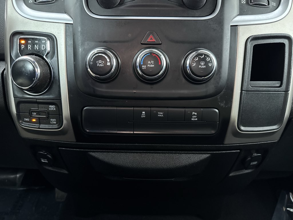 Used 2020 Patriot Blue Pearlcoat Ram Warlock image 25