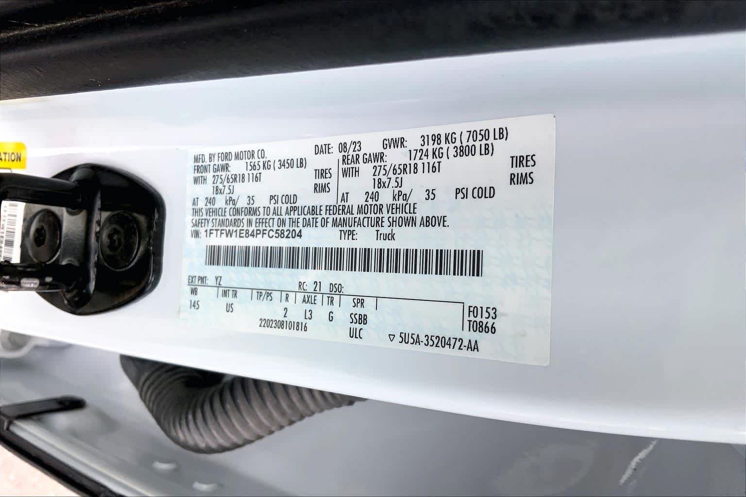 Used 2023 Oxford White Ford XLT image 34