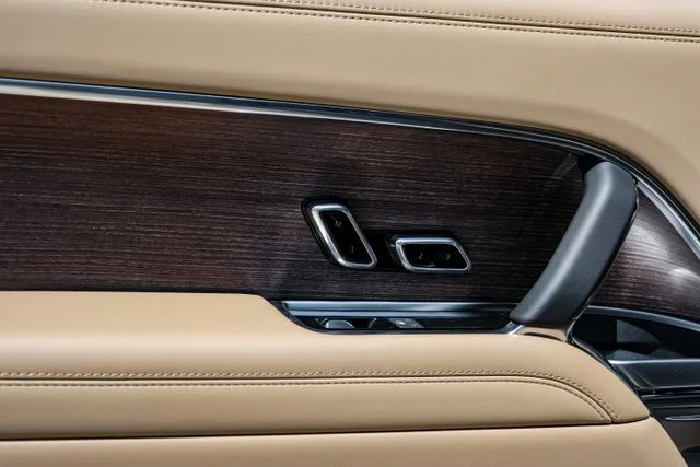2026 Land Rover Range Rover SE - Photo 57