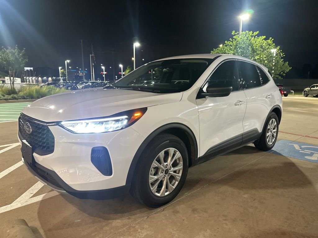 2025 Ford Escape Active FWD's photo