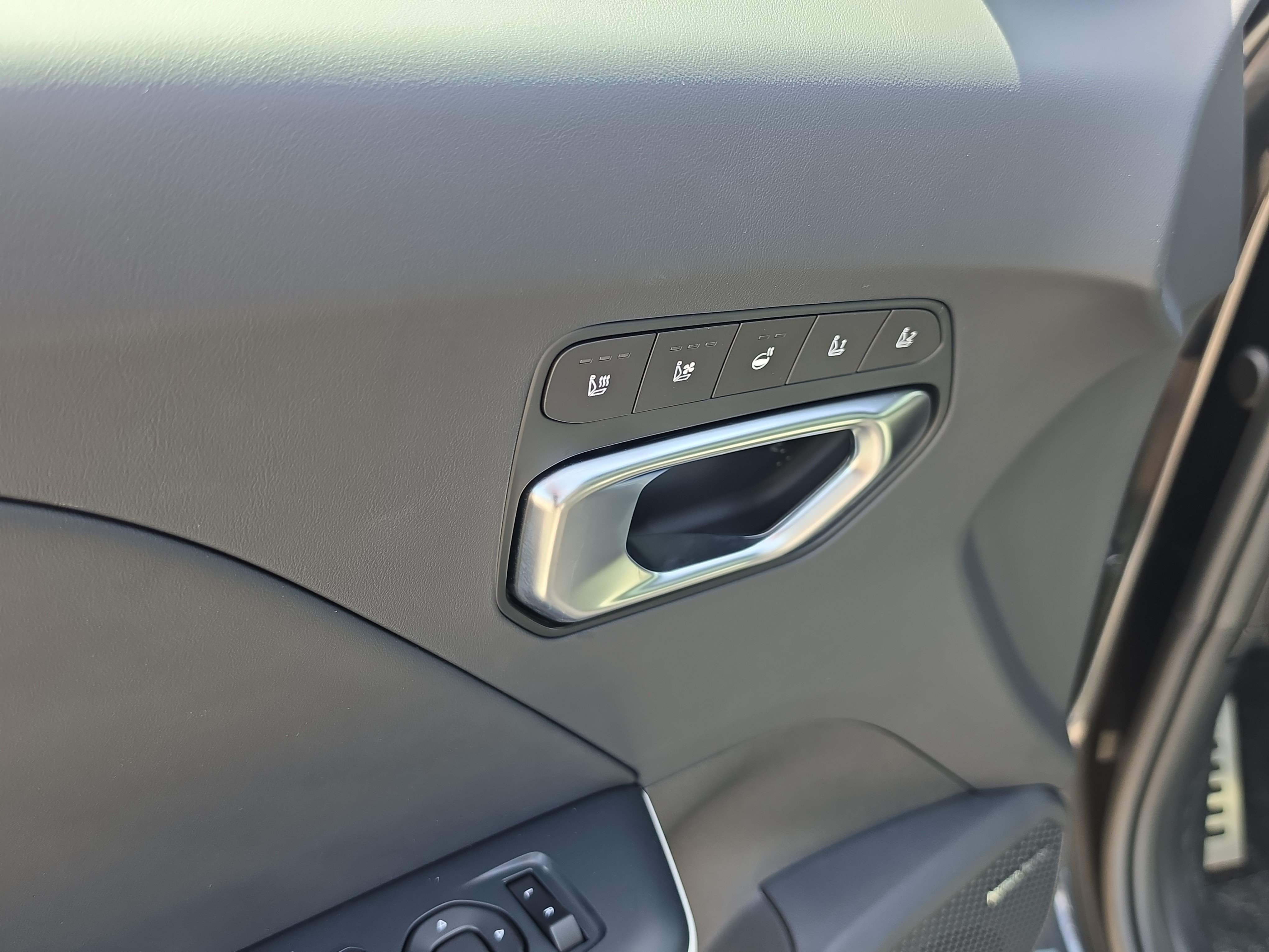 New 2026 Interstellar Gray Kia GT-Line Turbo image 19
