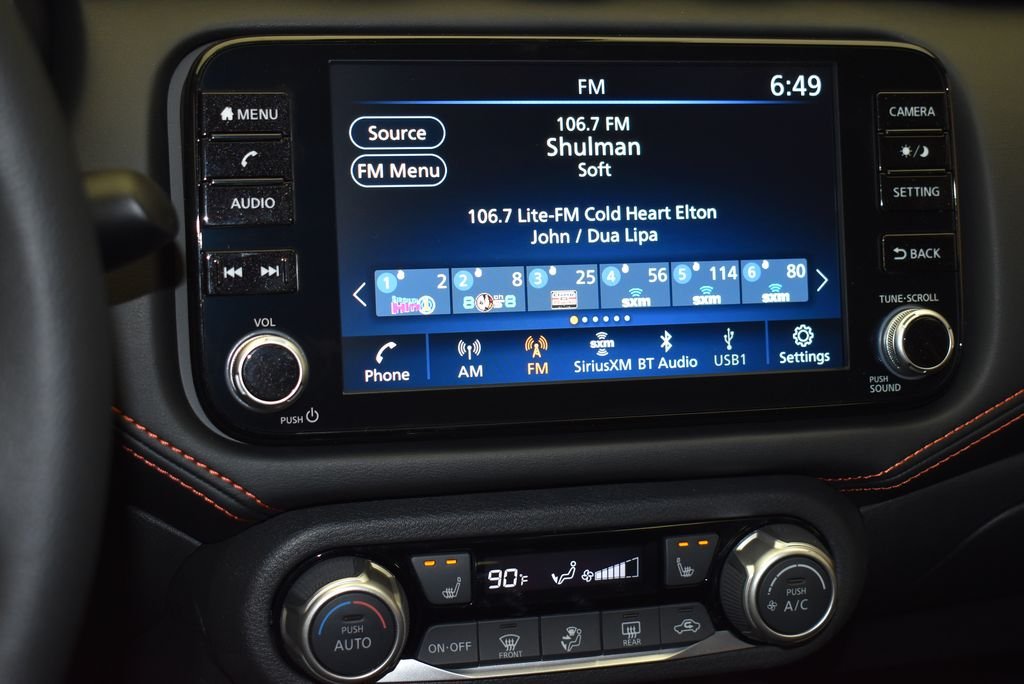 2025 Nissan Versa Sedan SR - Photo 20