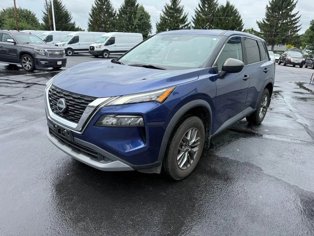 Used 2023 Blue Nissan S image 10