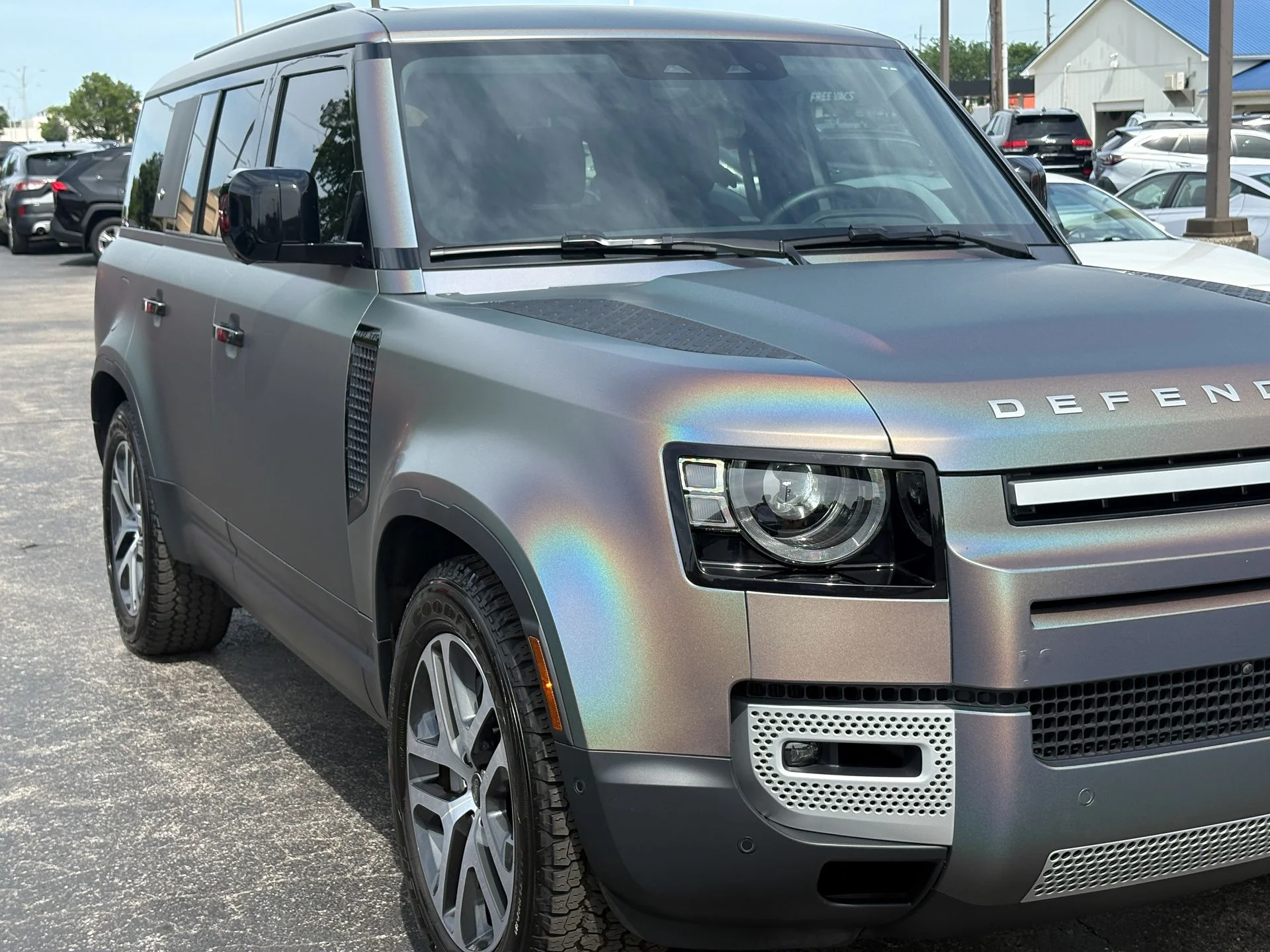 Used 2024 Gray Land Rover P300S image 3