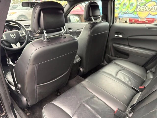 Used 2013 Black Dodge SXT image 19