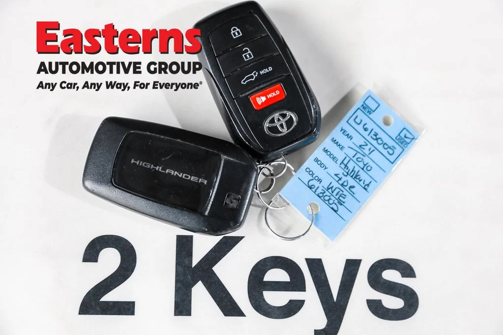 Used 2024 Beige Toyota Platinum image 30