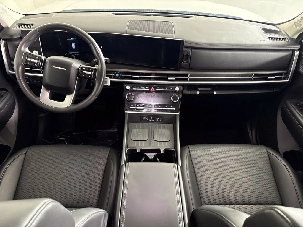 Used 2024 White Hyundai SEL image 14