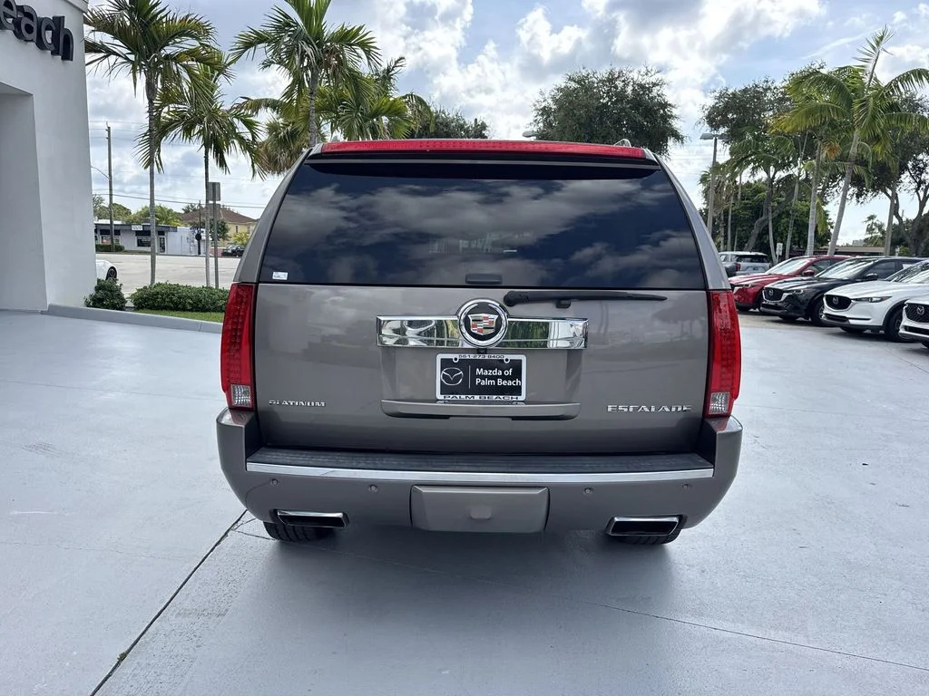 Used 2013 Cadillac Escalade Platinum Edition with VIN 1GYS3DEF1DR238102 for sale in North Palm Beach, FL
