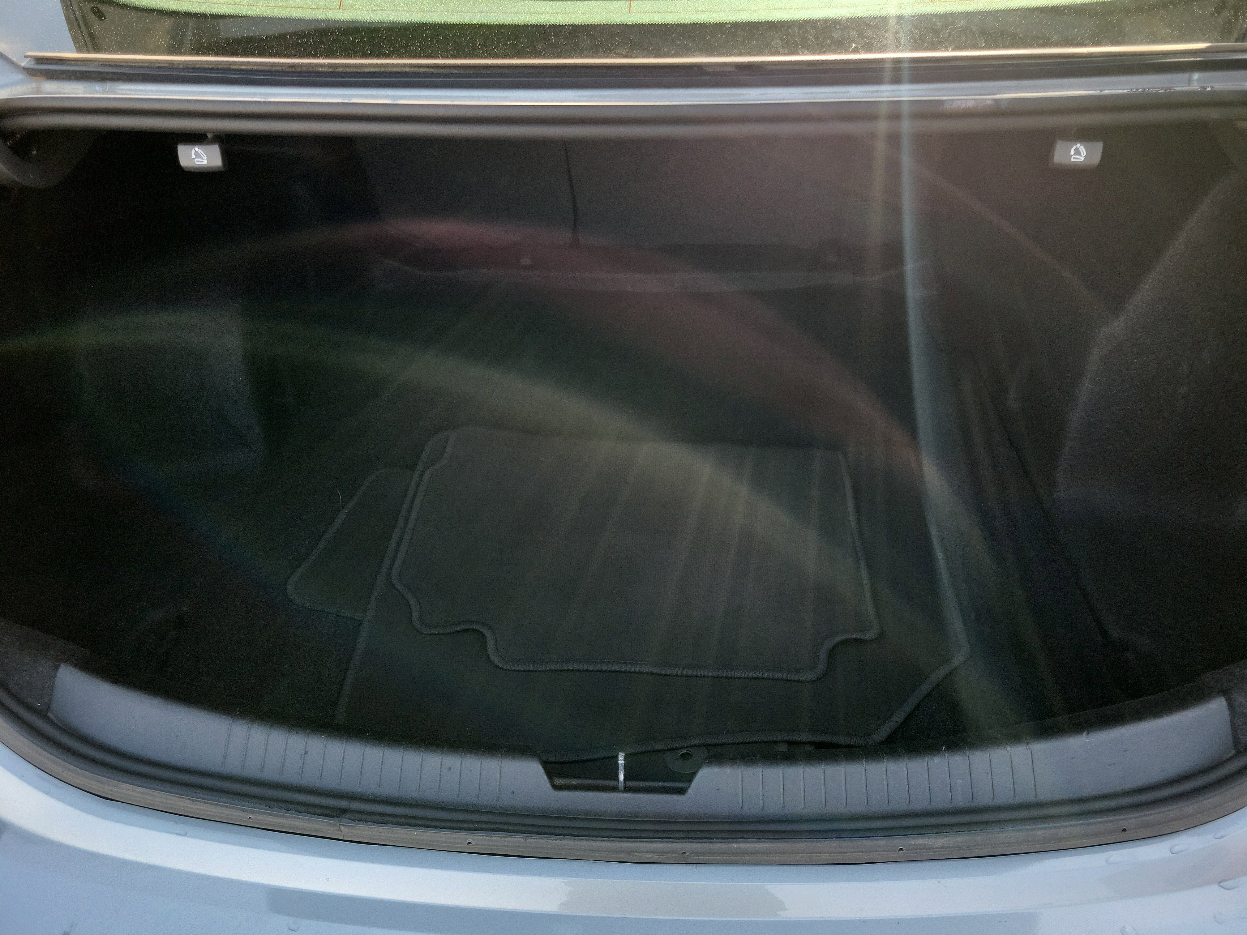 Used 2024 Sterling Gray Metallic Chevrolet LT image 8