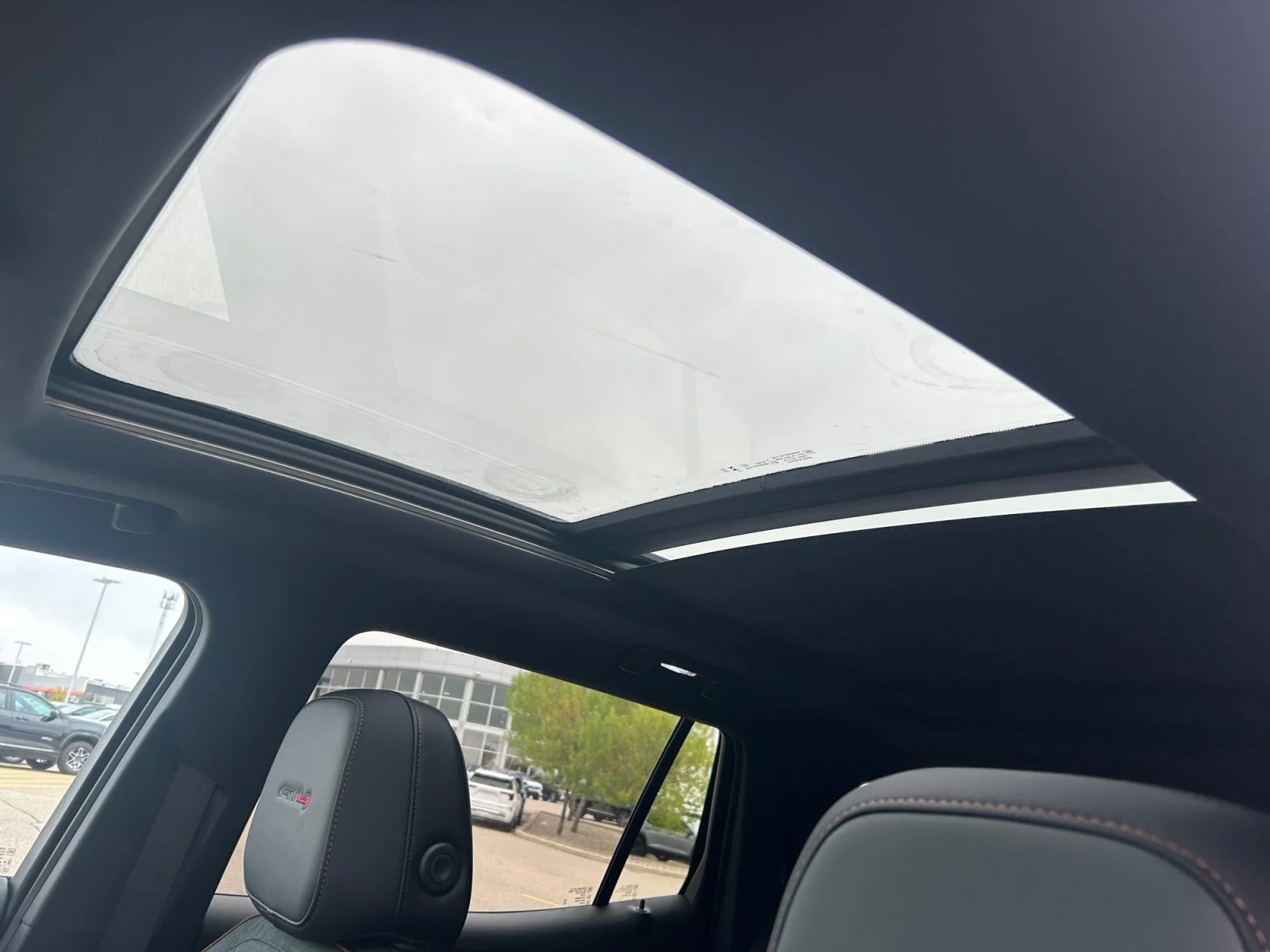 New 2027 Ebony Twilight Metallic GMC AWD AT4 image 18