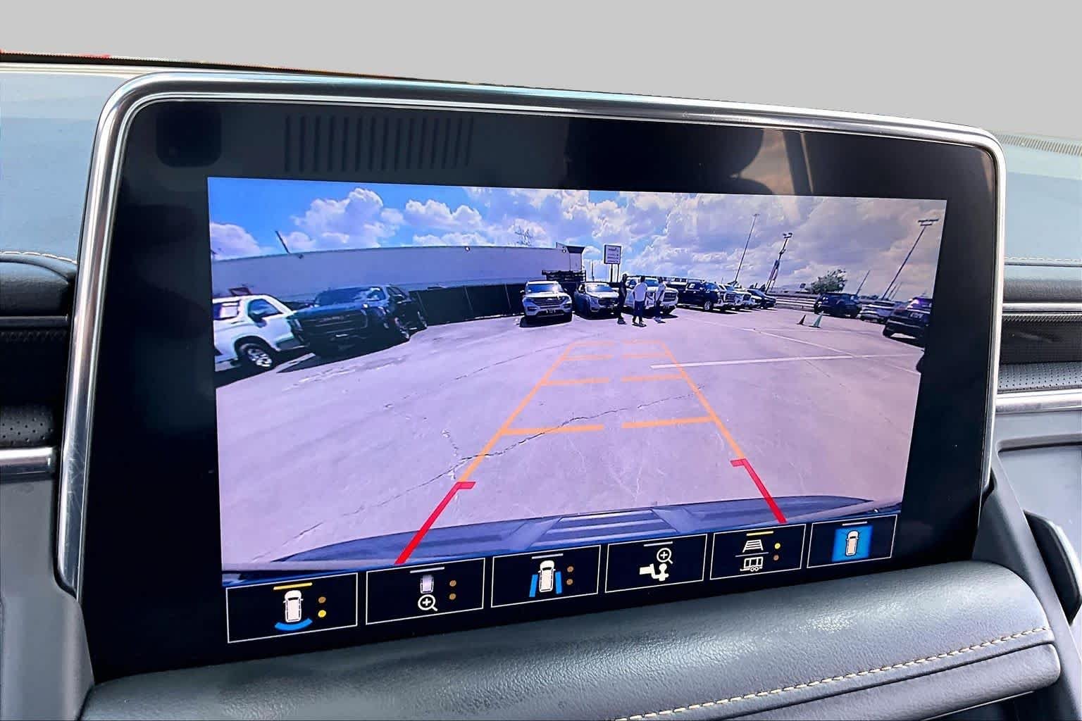 Used 2021 Onyx Black GMC AT4 image 27