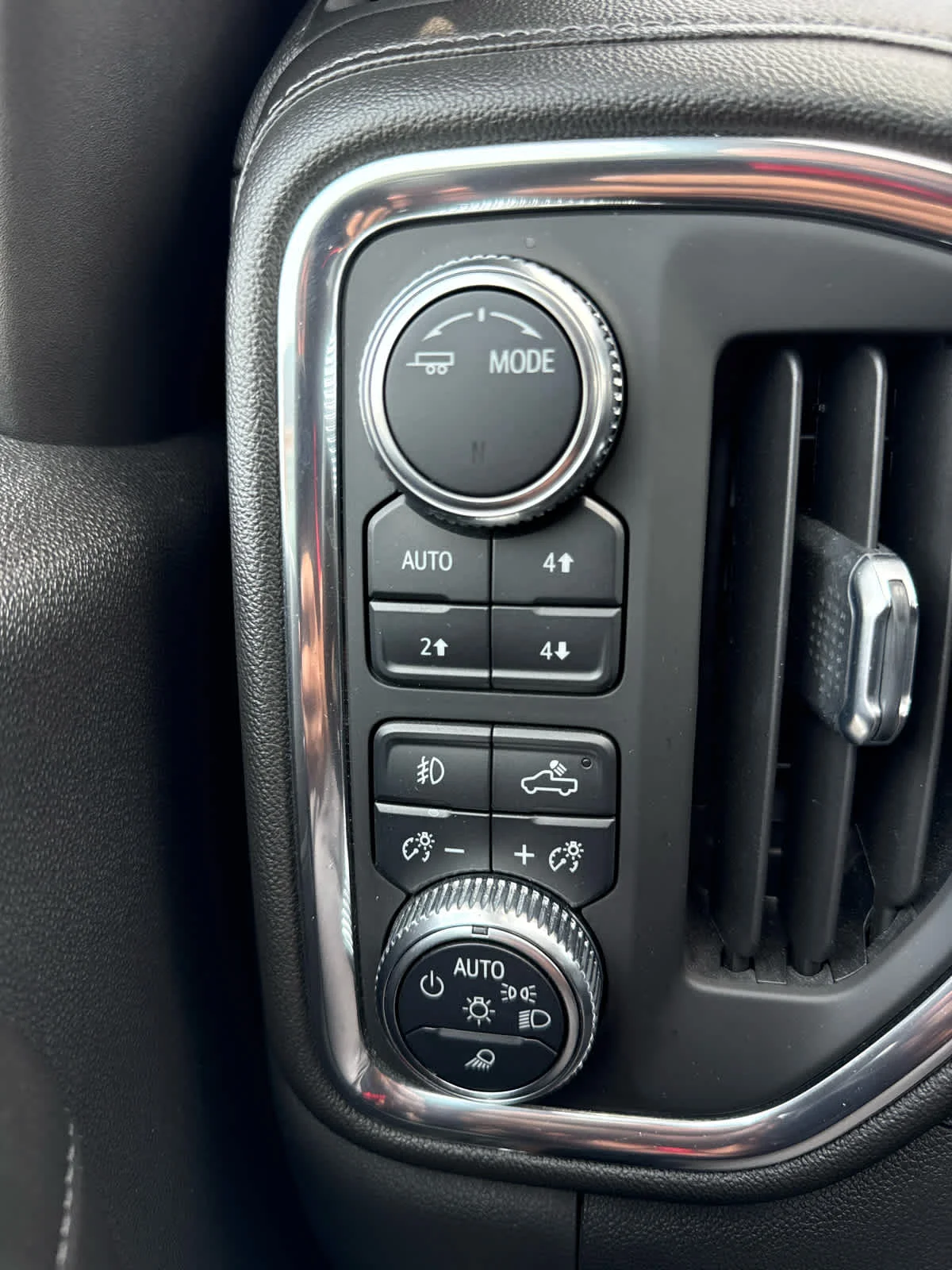 Used 2021 Onyx Black GMC Denali image 14