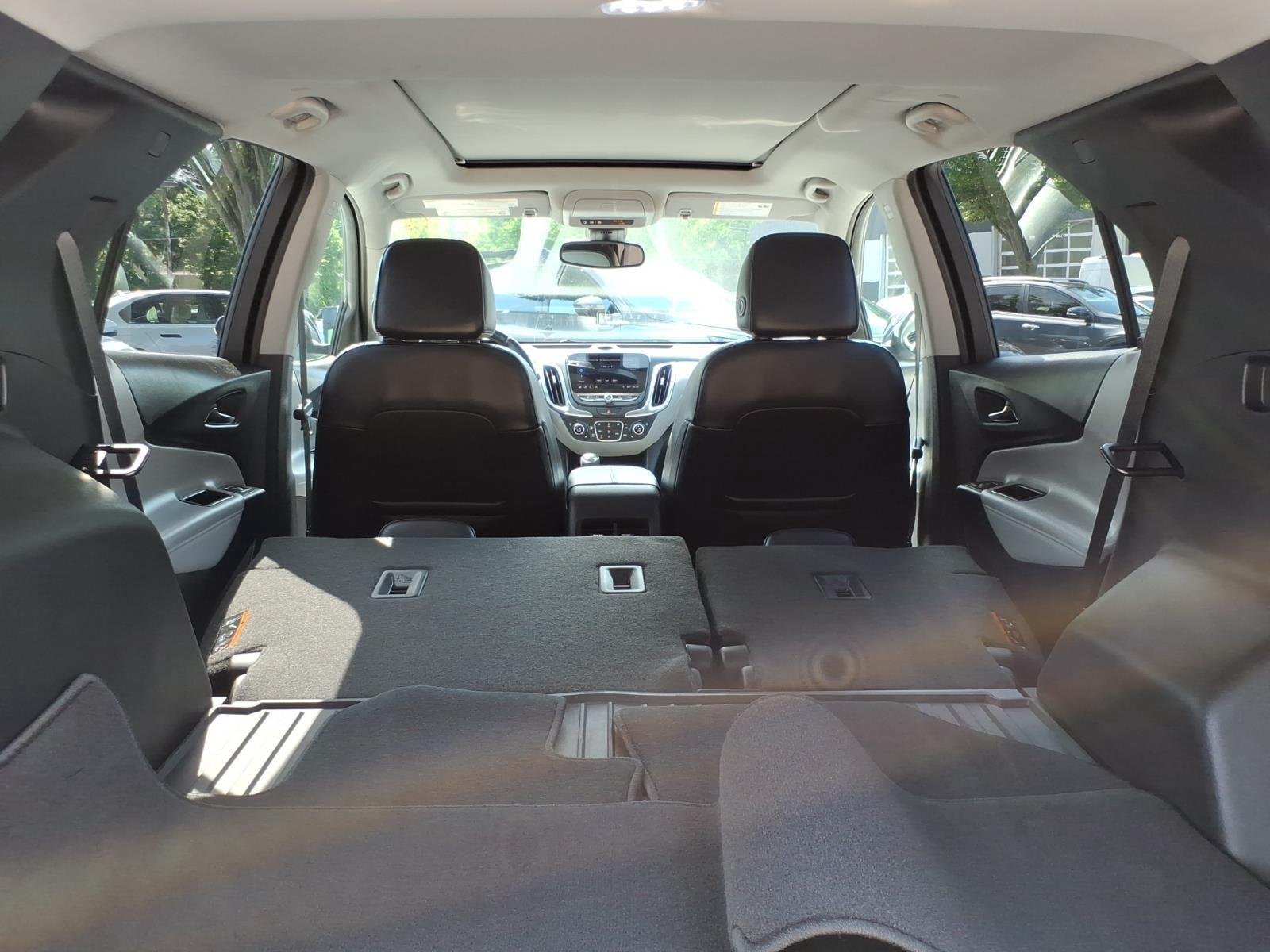 Used 2020 Mosaic Black Metallic Chevrolet Premier image 31