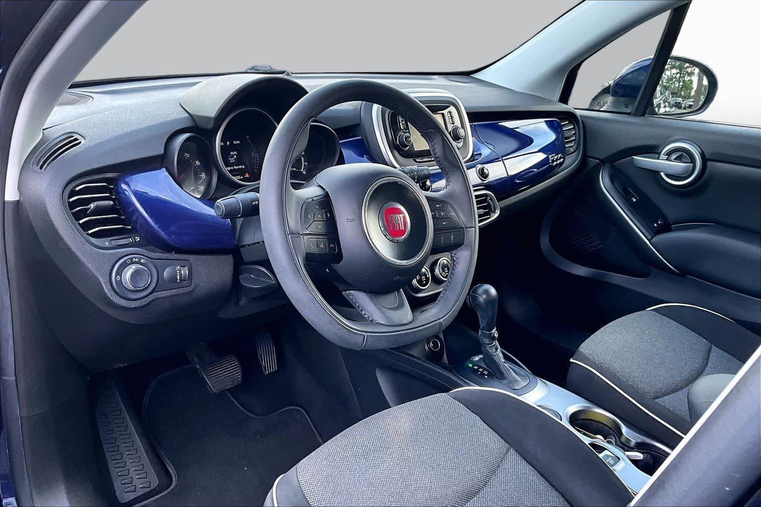 Used 2017 Blu Venezia (Blue Metallic) FIAT Pop image 16