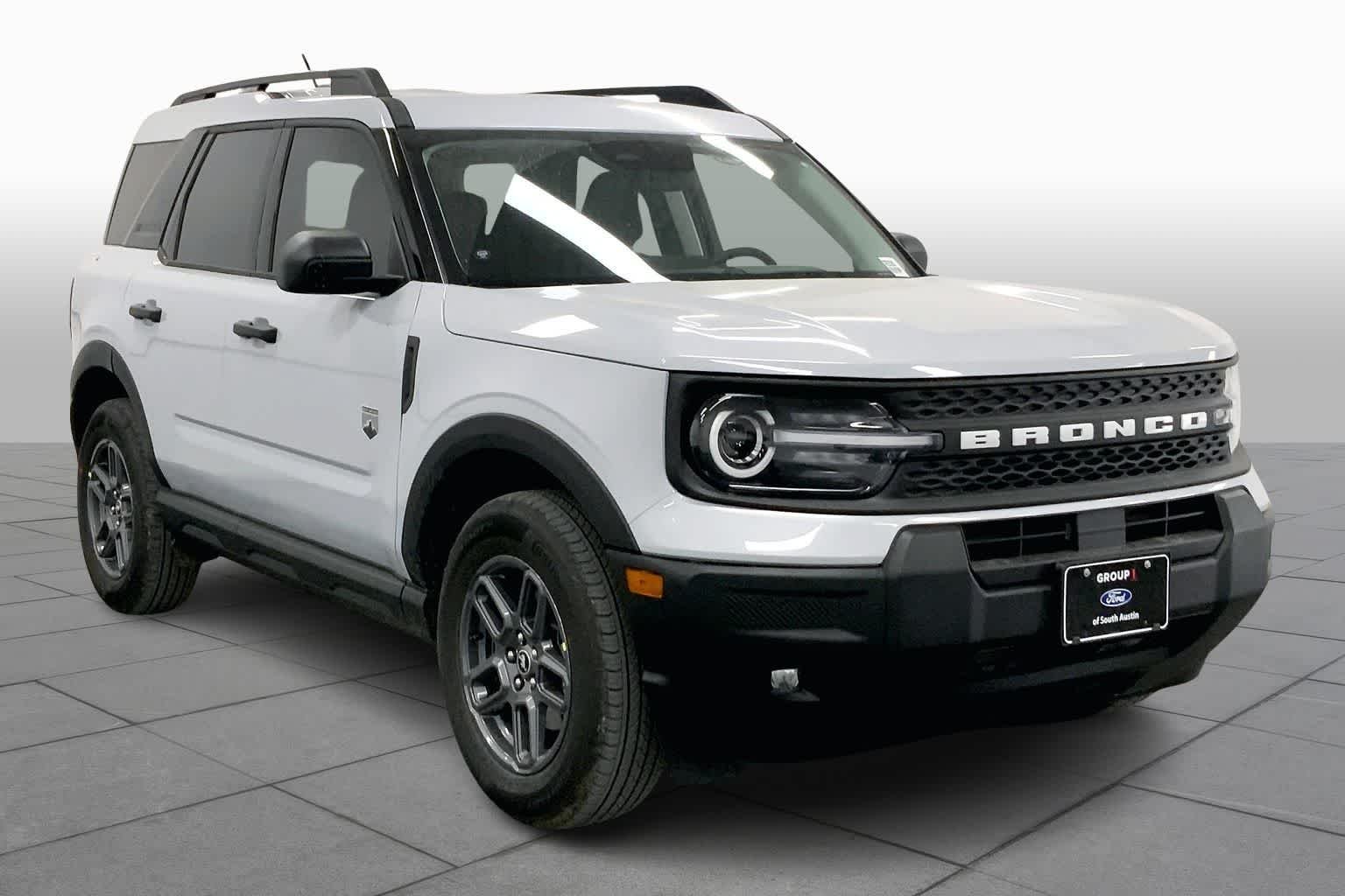 New 2026 Space White Metallic Ford Big Bend® image 2