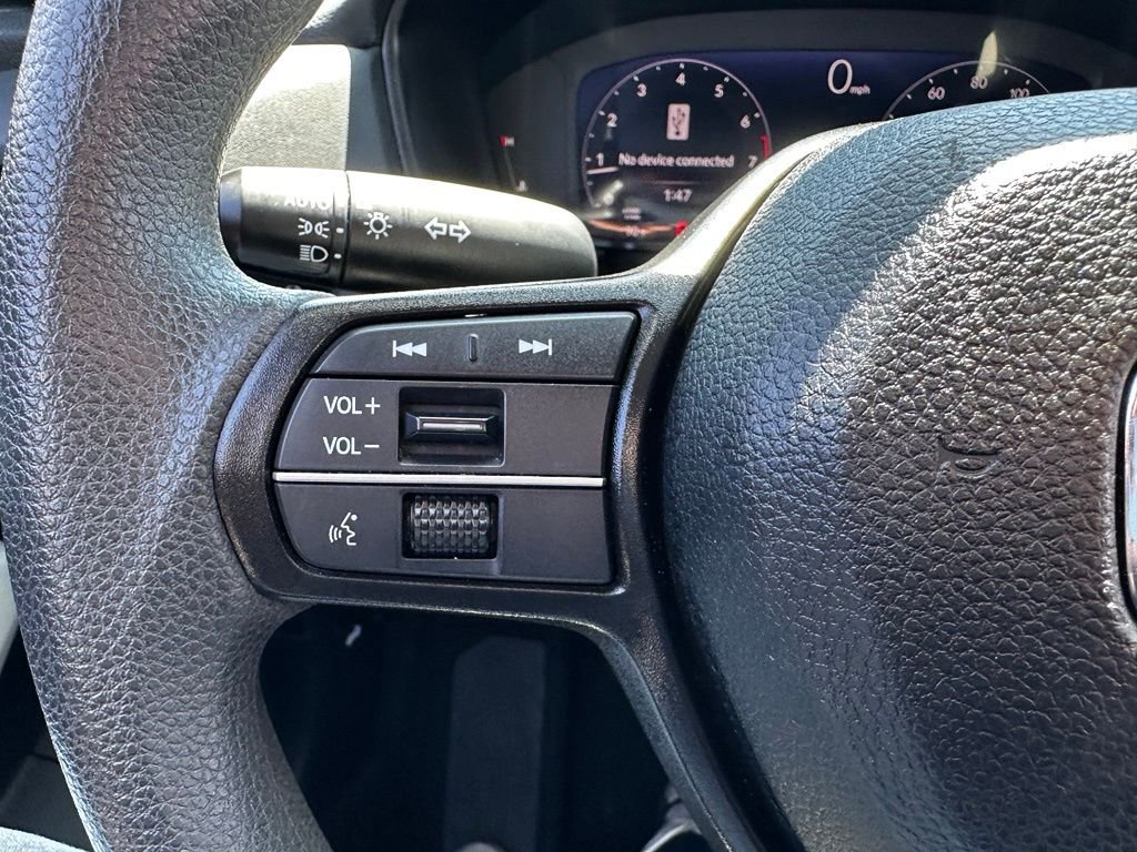 Used 2024  Honda LX image 30