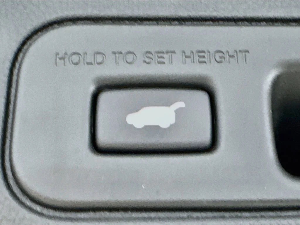Certified Used 2024 Platinum White Pearl Honda Touring image 36
