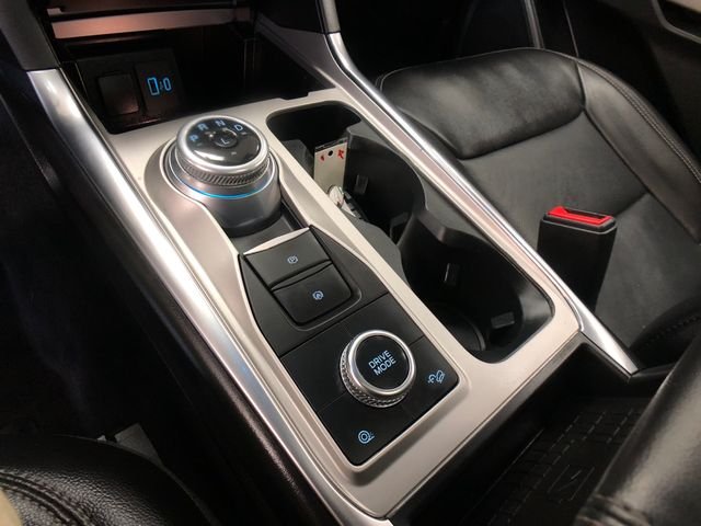 Certified Used 2022 White Metallic Ford Limited image 18