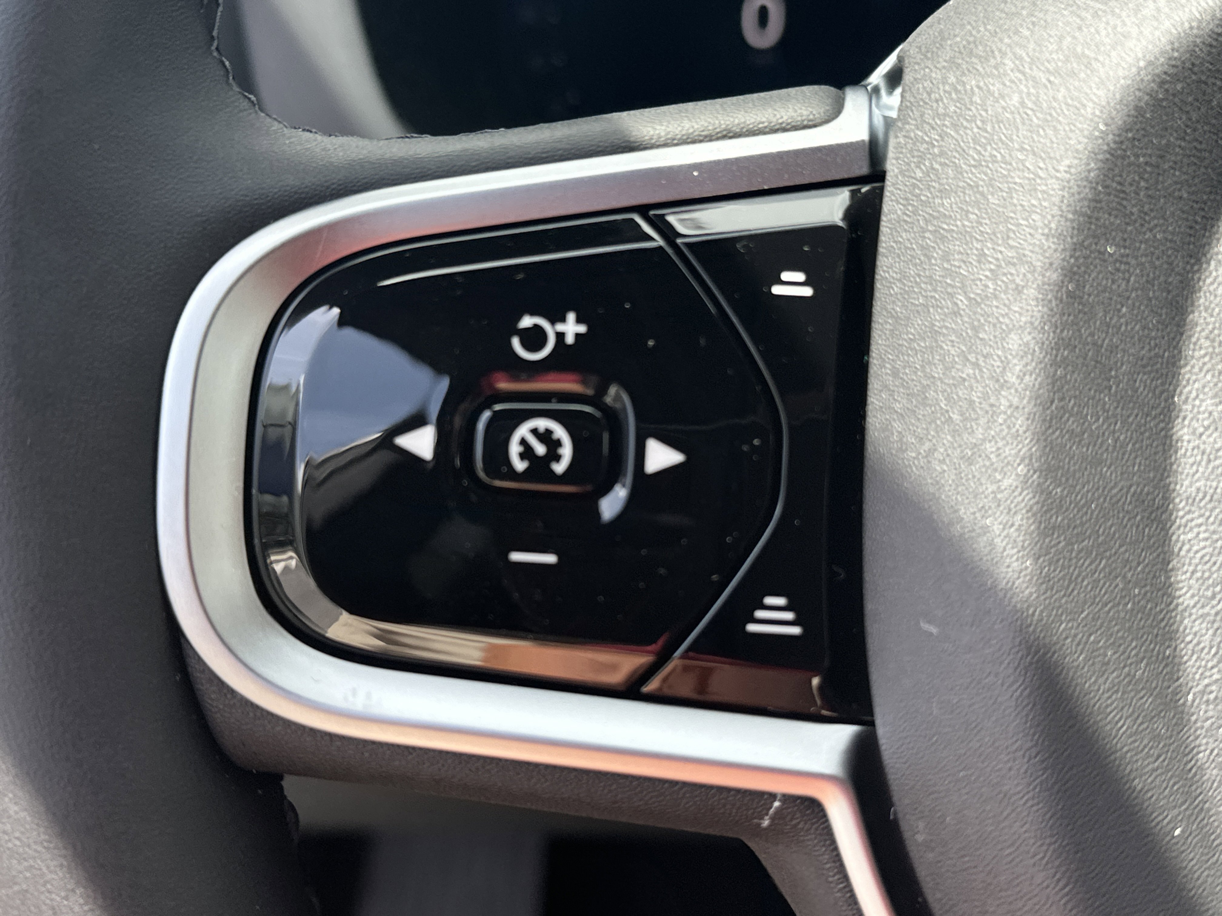 New 2026  Volvo Plus image 23