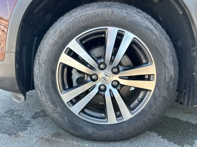 Used 2016  Honda EX-L image 34