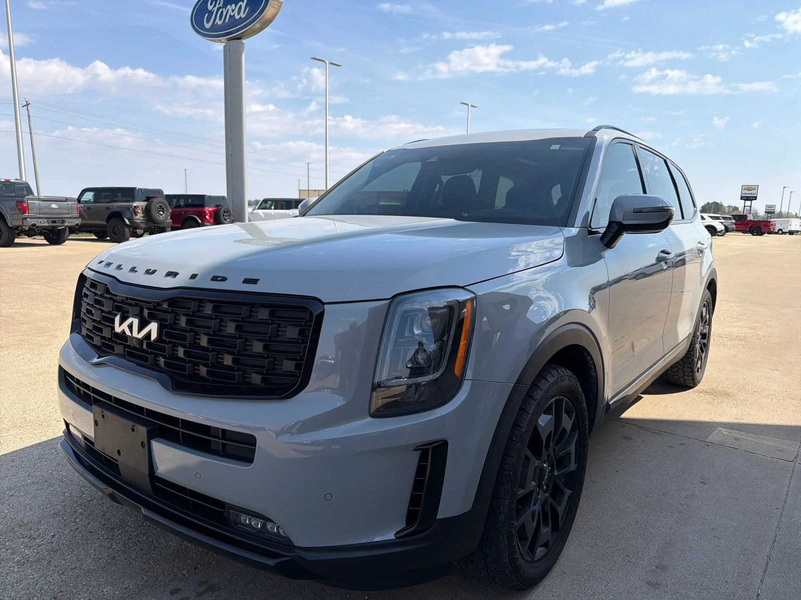 Used 2022 Gray Kia SX image 6