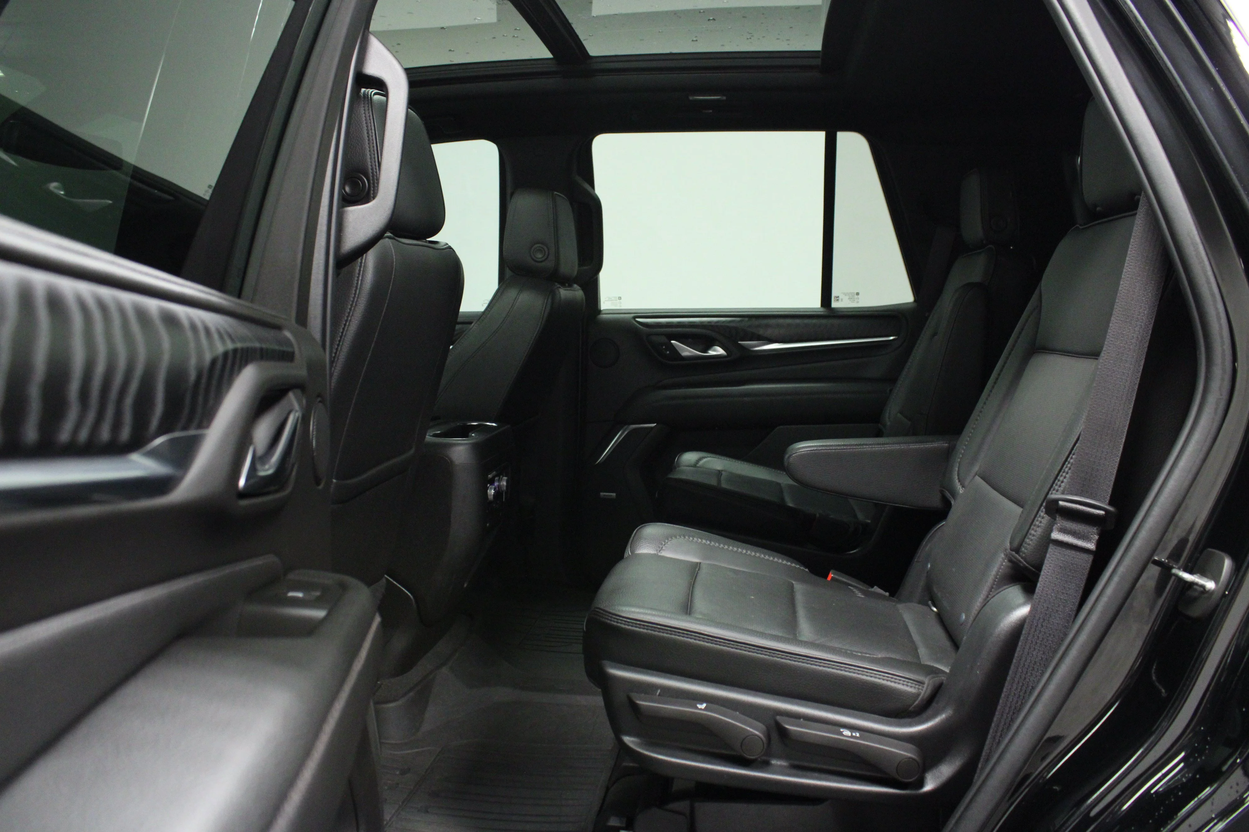Used 2022 Onyx Black GMC Denali image 13