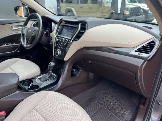 Used 2018 Gray Hyundai 2.4 Base image 23