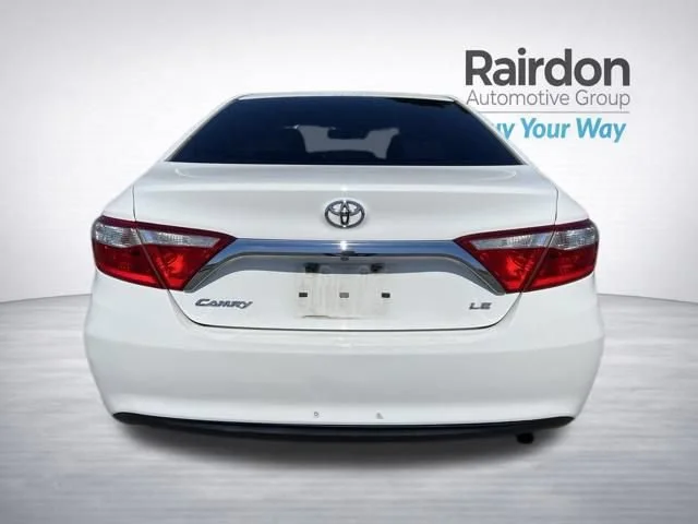 Used 2015 Super White Toyota XLE image 6