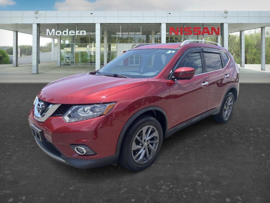 Used 2016 Cayenne Red Nissan SL image 1
