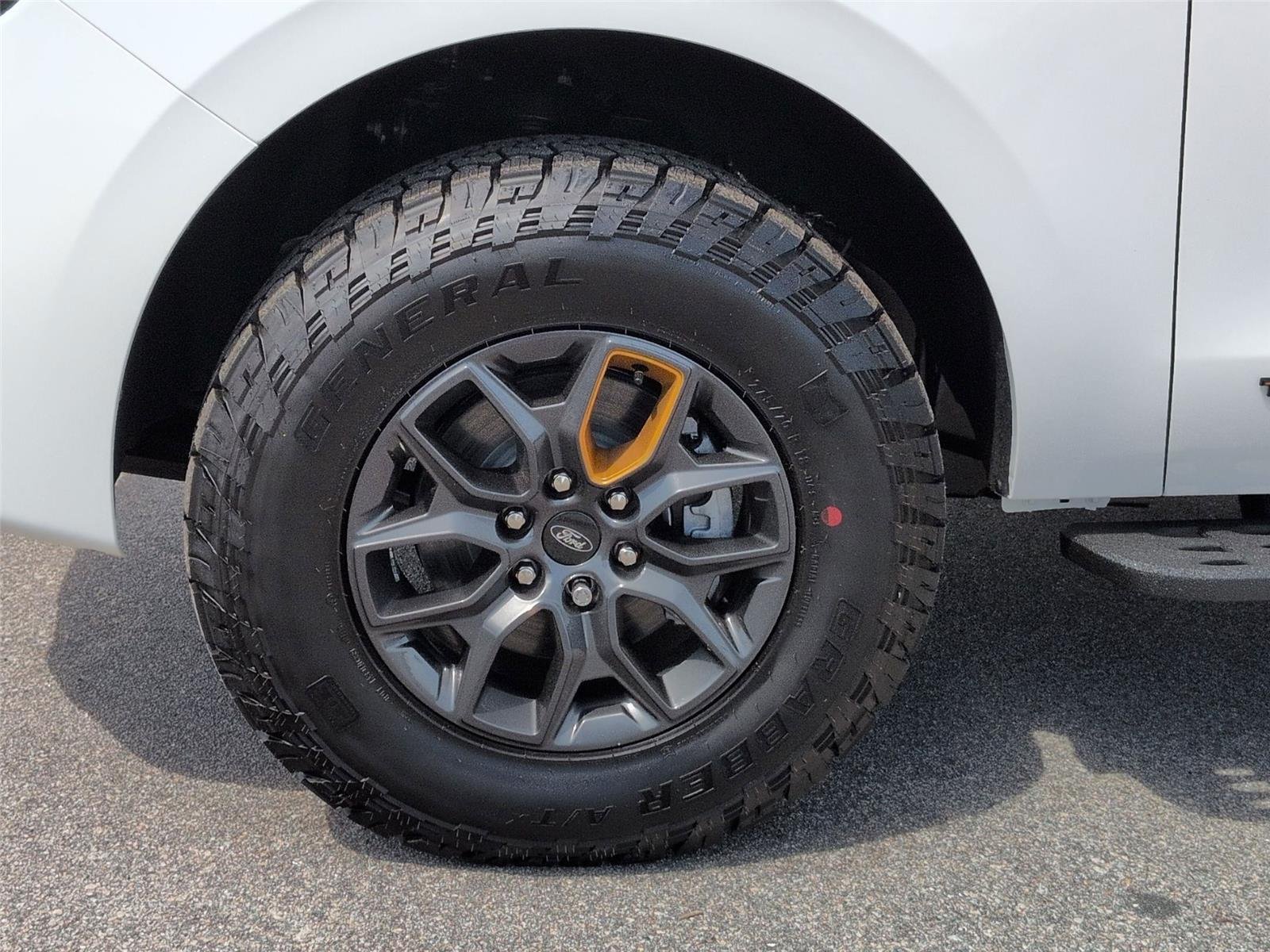 New 2026 Star White Metallic Tri-Coat Ford Tremor® image 10