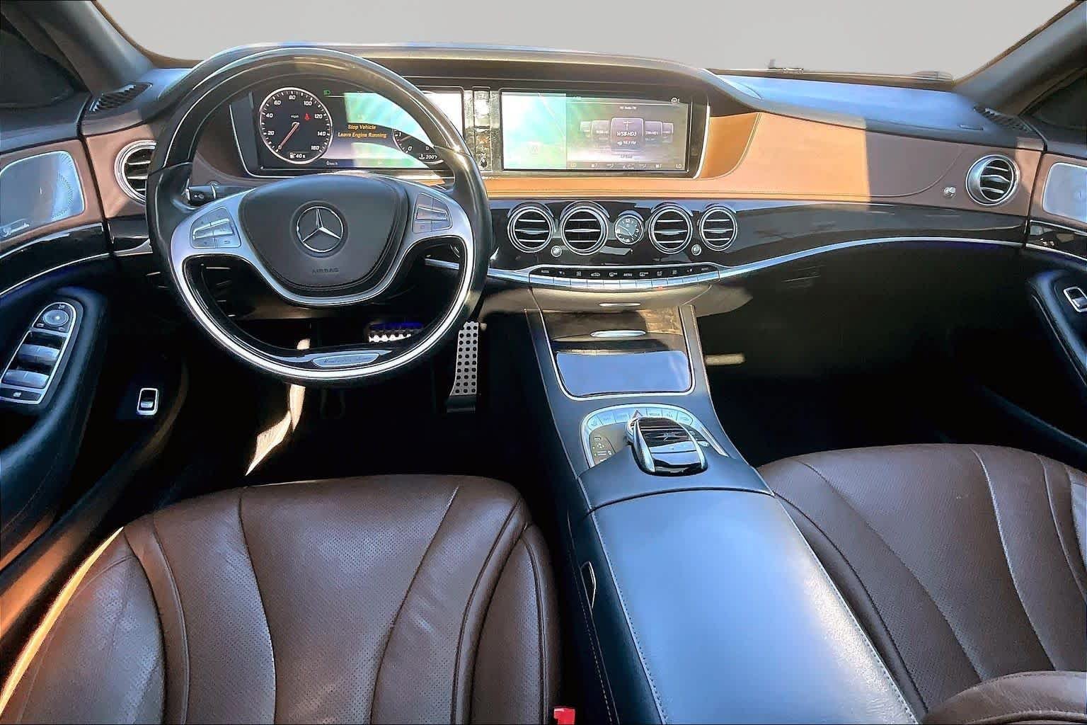 Used 2017 designo Diamond White Metallic Mercedes-Benz S 550 image 16