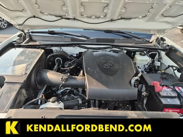 Used 2019 Super White Toyota TRD Off-Road image 24