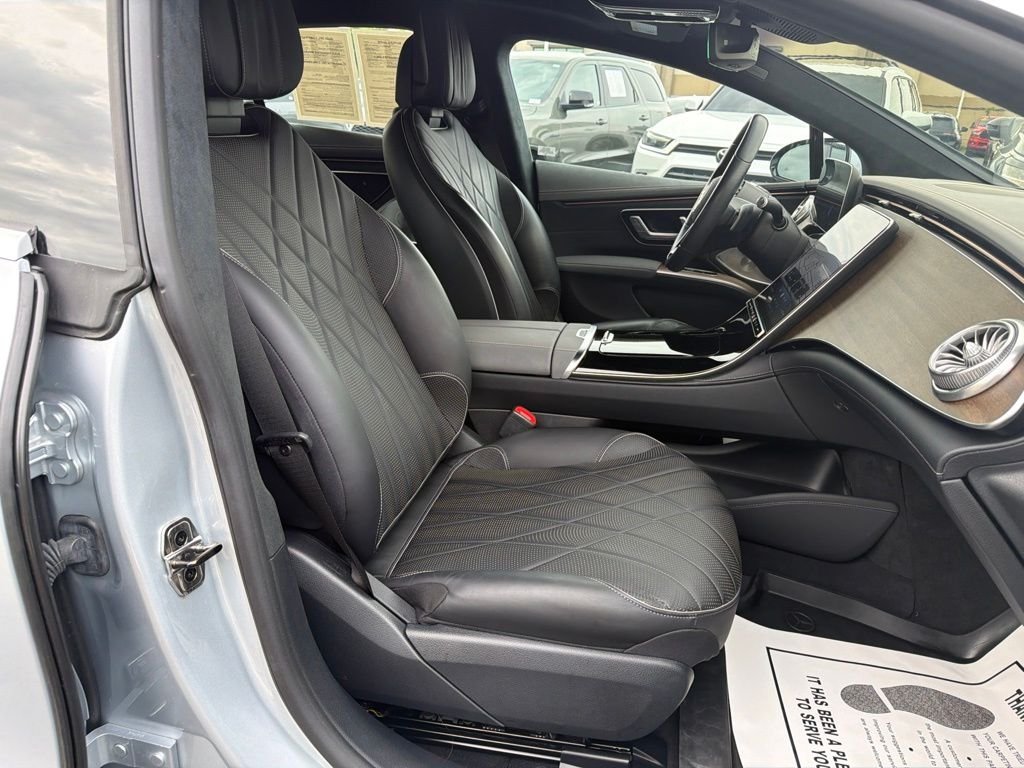 Used 2023  Mercedes-Benz 450 image 18