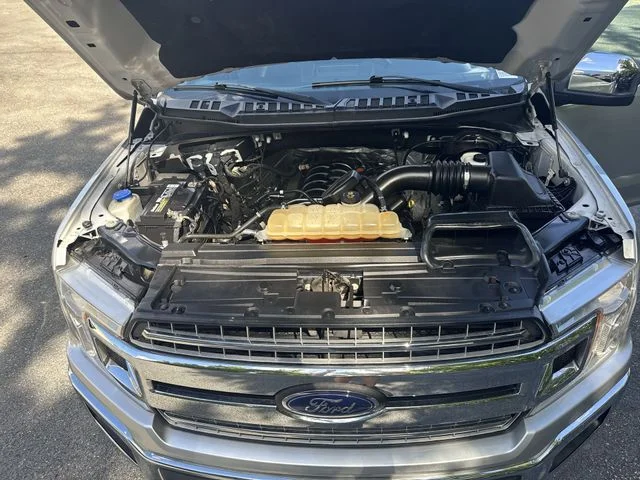 Used 2018 Silver Ford XLT image 30